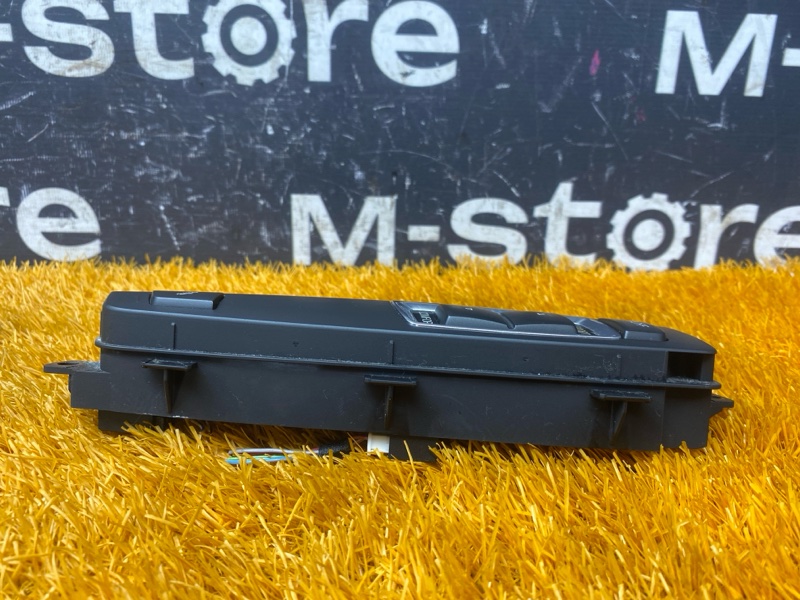 кнопка выбора режима АКПП, 800 рублей, Красноярск