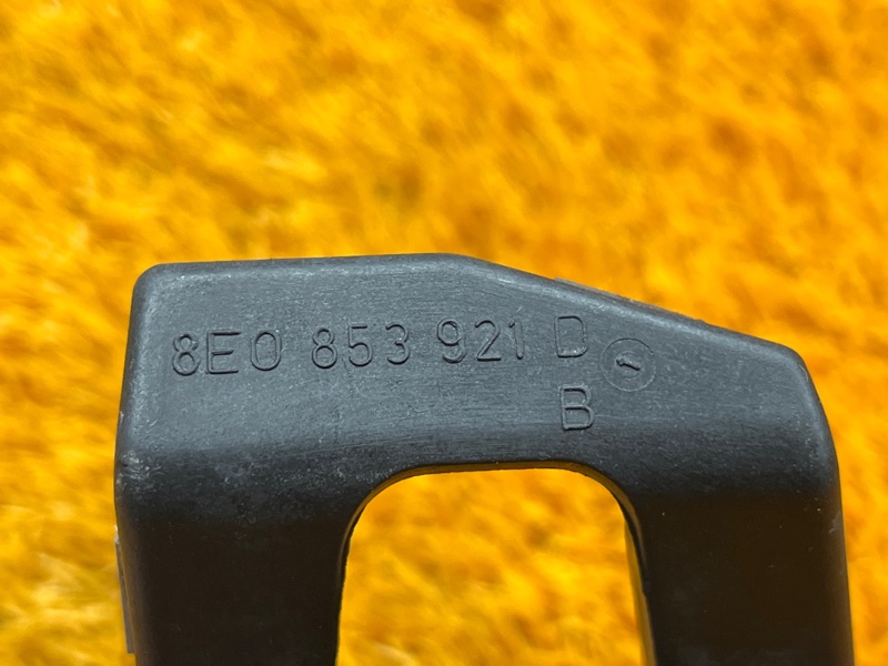 кронштейн порога, 400 рублей, Красноярск