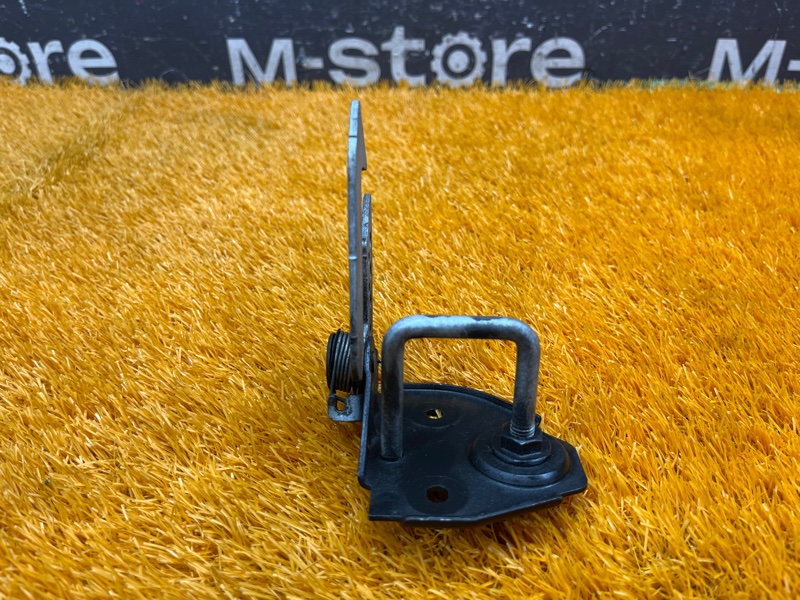 замок капота, 500 рублей, Красноярск