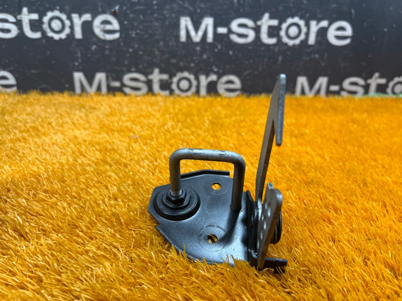 замок капота, 500 рублей, Красноярск