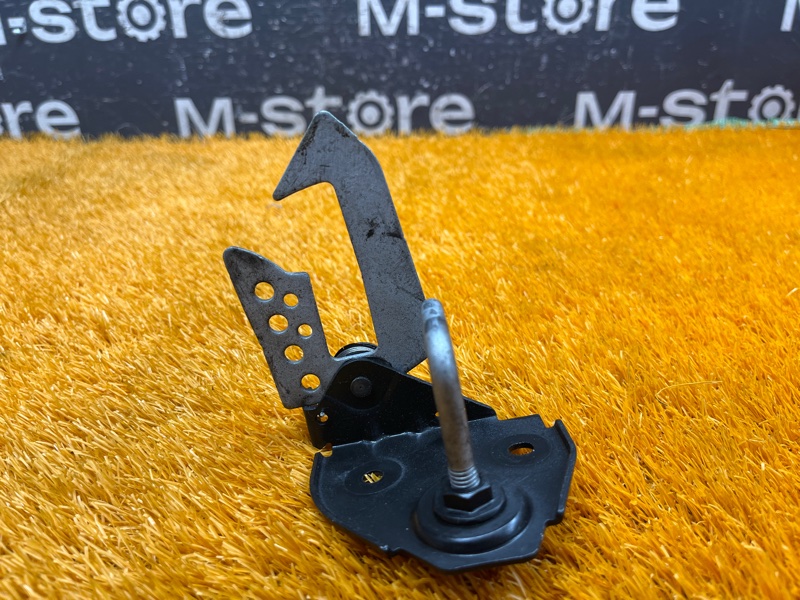 замок капота, 700 рублей, Красноярск