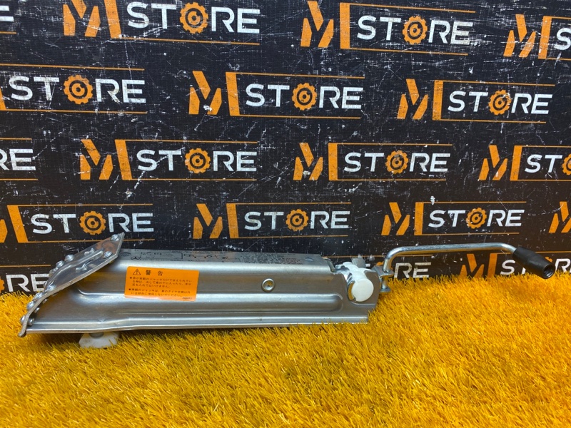 домкрат, 2500 рублей, Красноярск