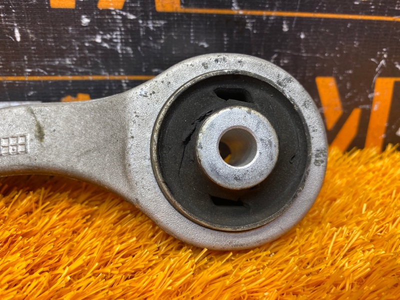 Рычаг подвески верхний, 1000 рублей, Красноярск