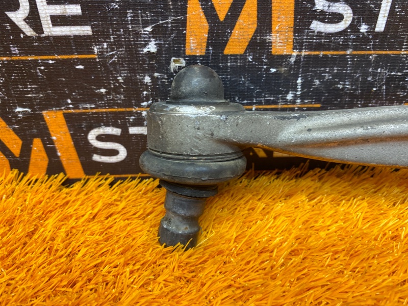 Рычаг подвески верхний, 1000 рублей, Красноярск