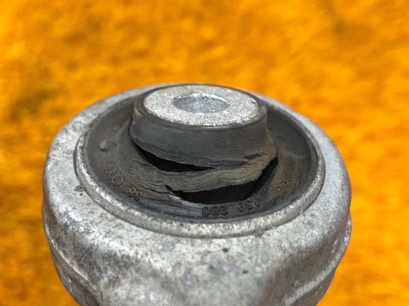 Рычаг подвески верхний, 500 рублей, Красноярск