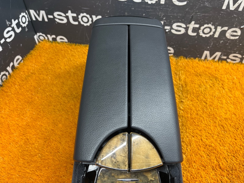 подлокотник, 5000 рублей, Красноярск