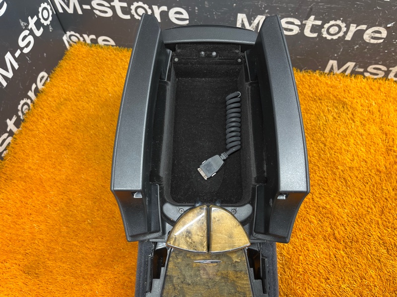 подлокотник, 5000 рублей, Красноярск