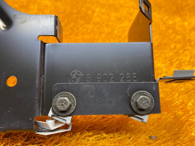 кронштейн, 300 рублей, Красноярск