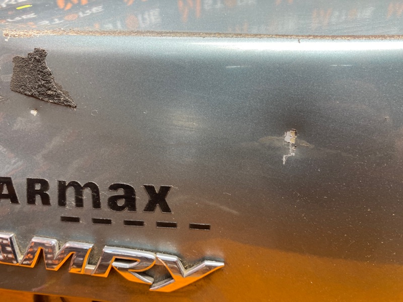 крышка багажника, 2000 рублей, Красноярск