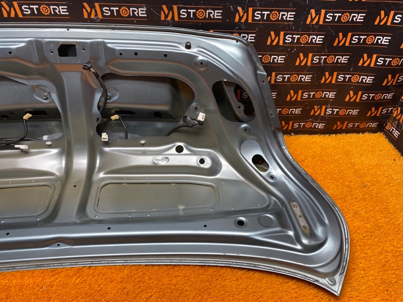 крышка багажника, 2000 рублей, Красноярск