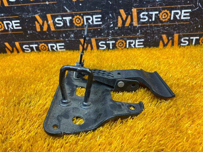 замок капота, 500 рублей, Красноярск