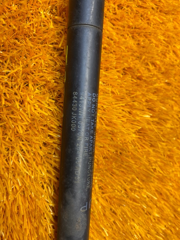 амортизатор багажника, 700 рублей, Красноярск