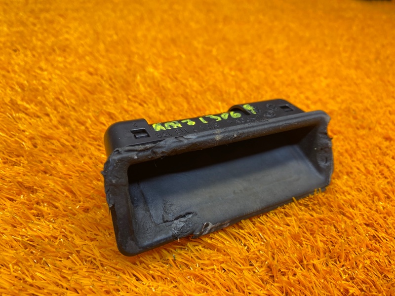 ручка багажника, 500 рублей, Красноярск