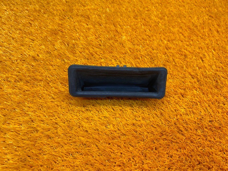 ручка багажника, 1000 рублей, Красноярск