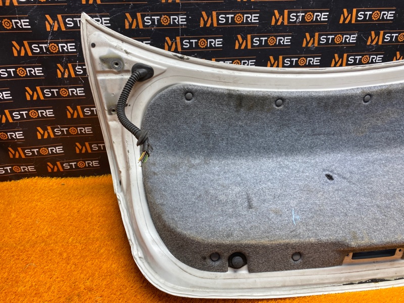 крышка багажника, 500 рублей, Красноярск