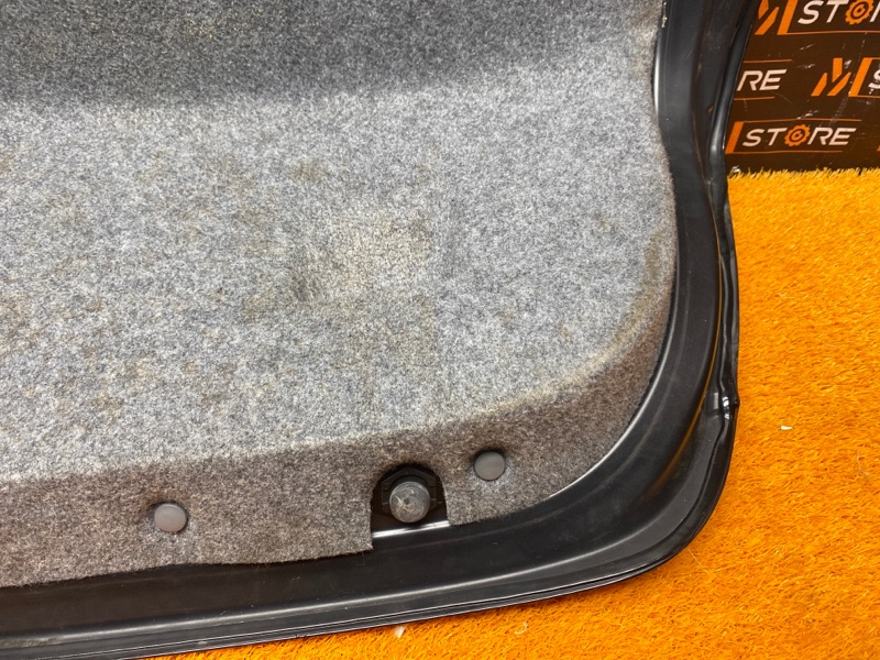 крышка багажника, 1500 рублей, Красноярск