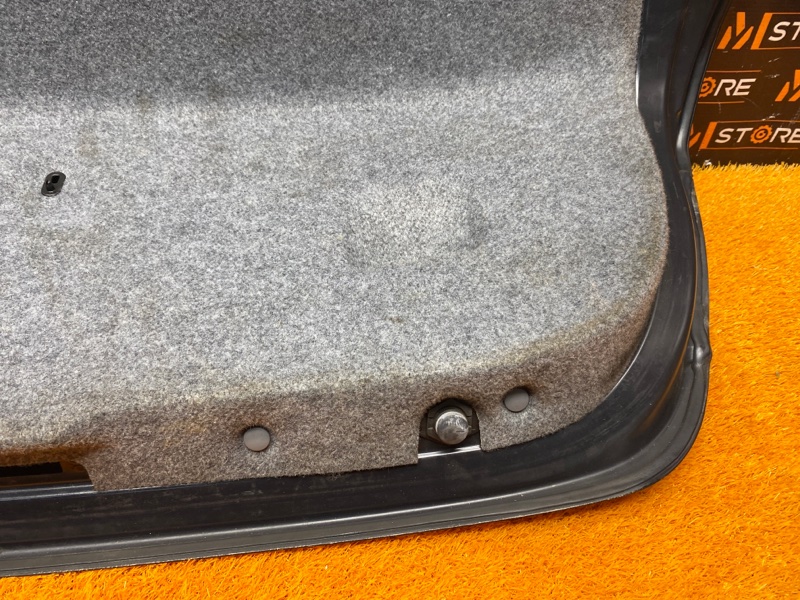 крышка багажника, 1500 рублей, Красноярск