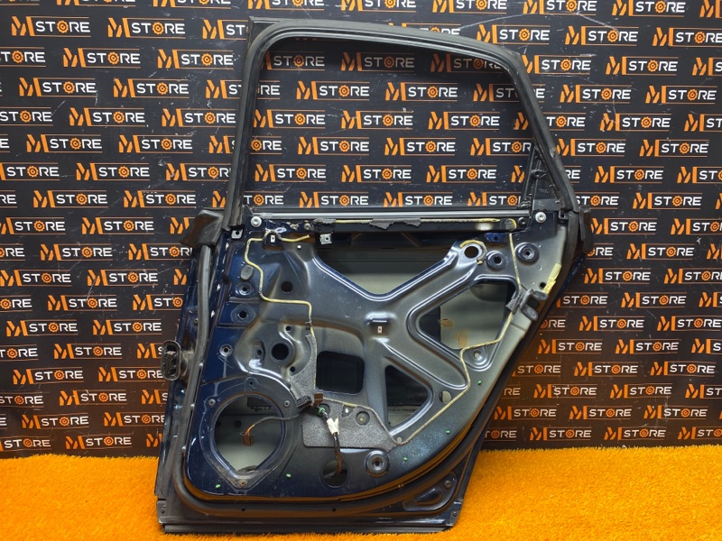 дверь, 2000 рублей, Красноярск