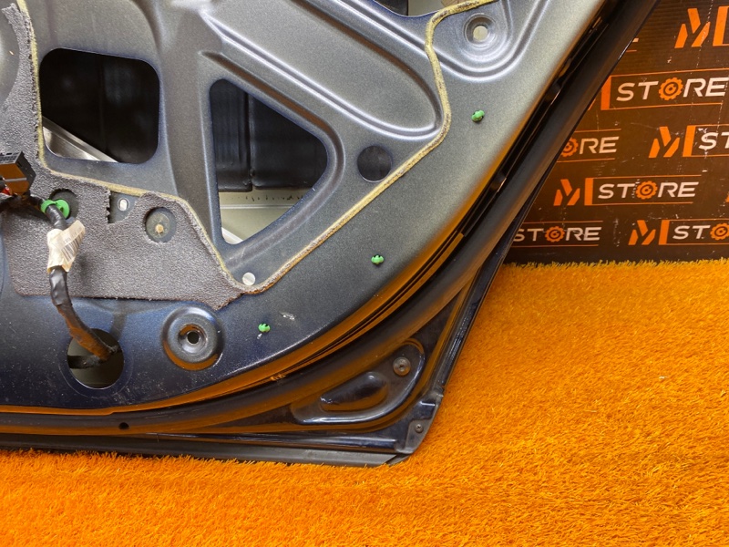 дверь, 2000 рублей, Красноярск