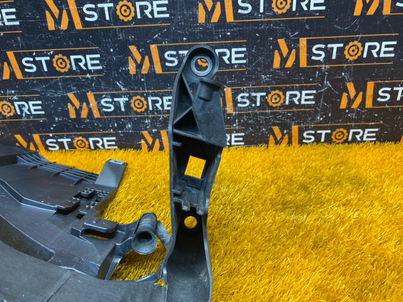 кронштейн фары, 7600 рублей, Красноярск