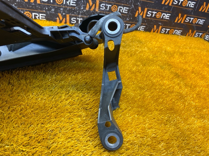 кронштейн фары, 7600 рублей, Красноярск