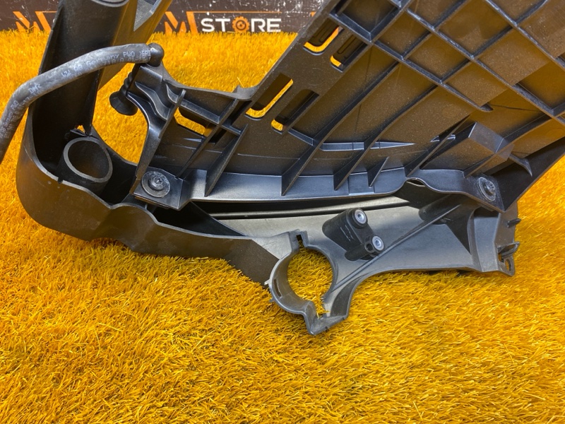 кронштейн фары, 7600 рублей, Красноярск