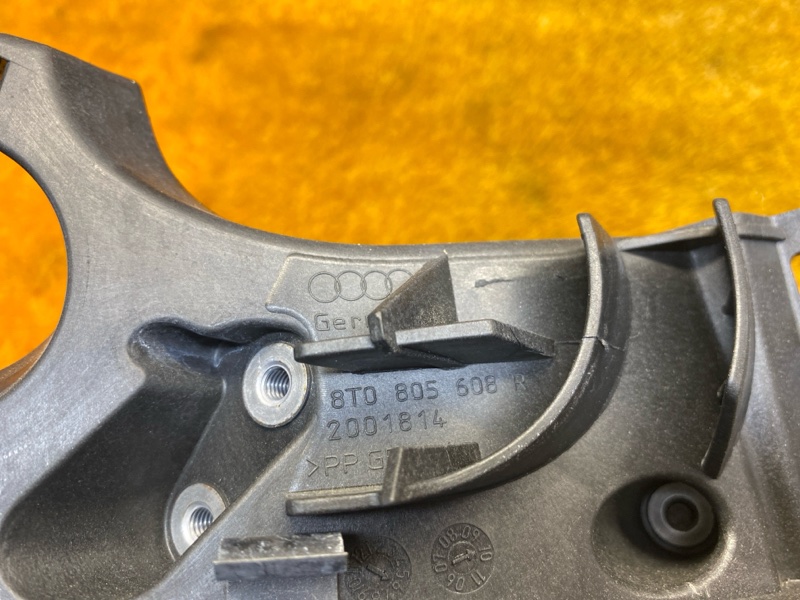 кронштейн фары, 7600 рублей, Красноярск