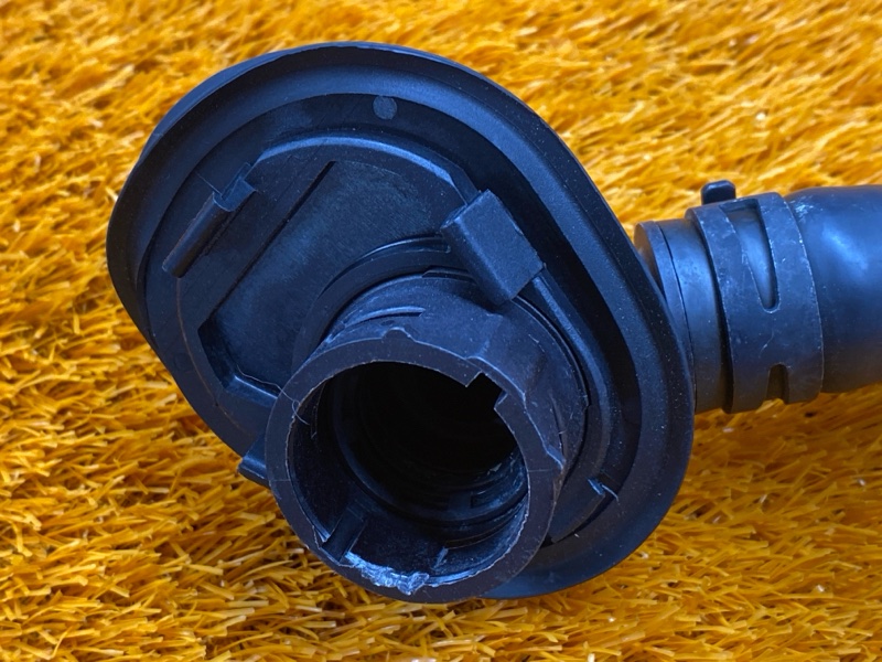 Патрубок системы охлаждения, 500 рублей, Красноярск