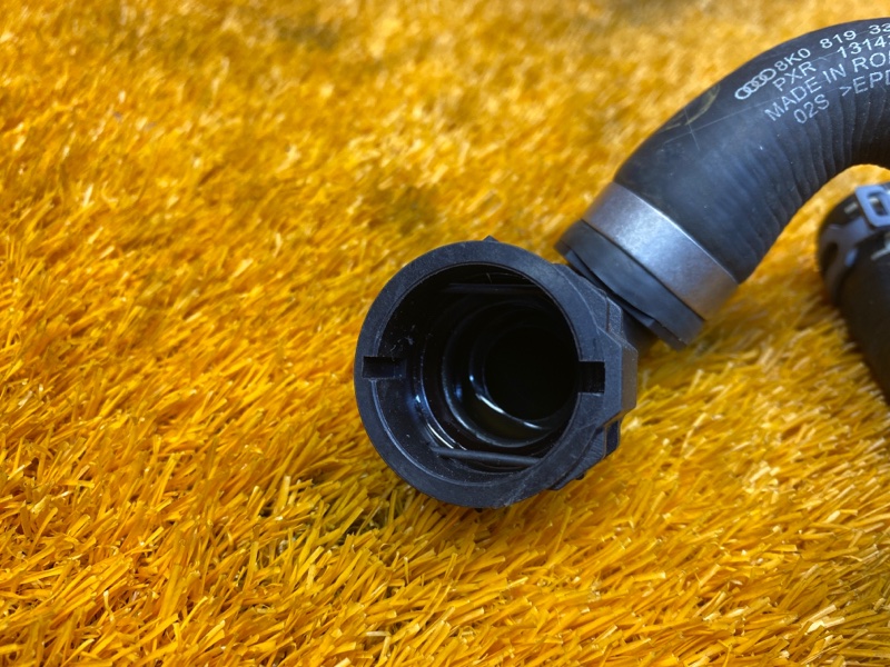 Патрубок системы охлаждения, 400 рублей, Красноярск