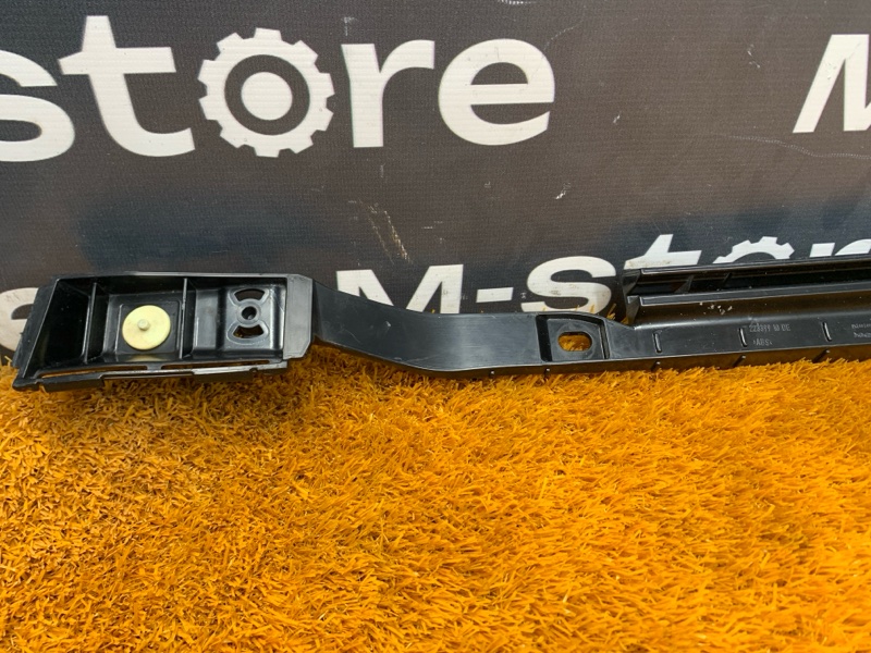 кронштейн порога, 390 рублей, Красноярск