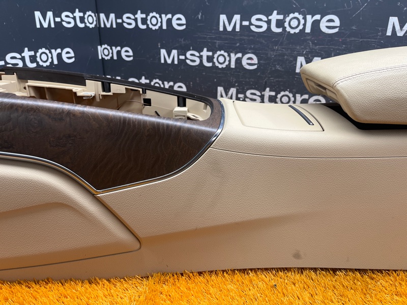 подлокотник, 4000 рублей, Красноярск