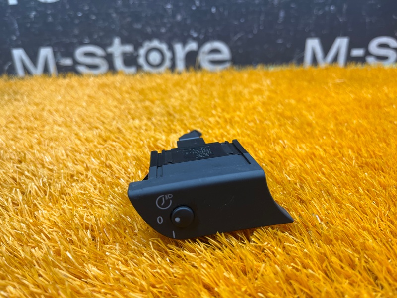 Кнопка корректора фар, 200 рублей, Красноярск