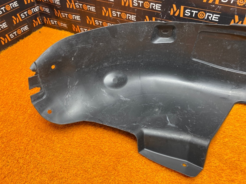 подкрылок, 1000 рублей, Красноярск