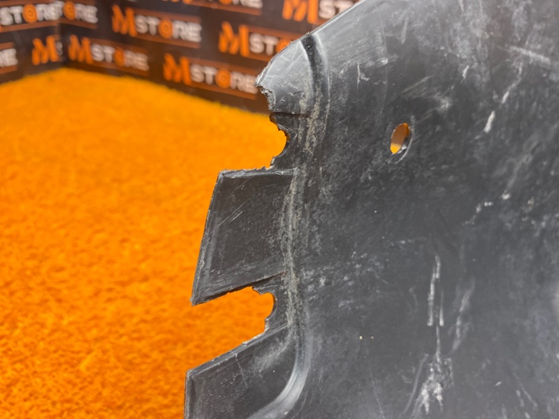 подкрылок, 1000 рублей, Красноярск