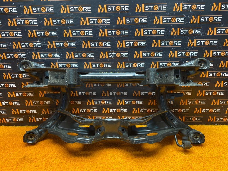 Балка поперечная (подрамник), 14000 рублей, Красноярск