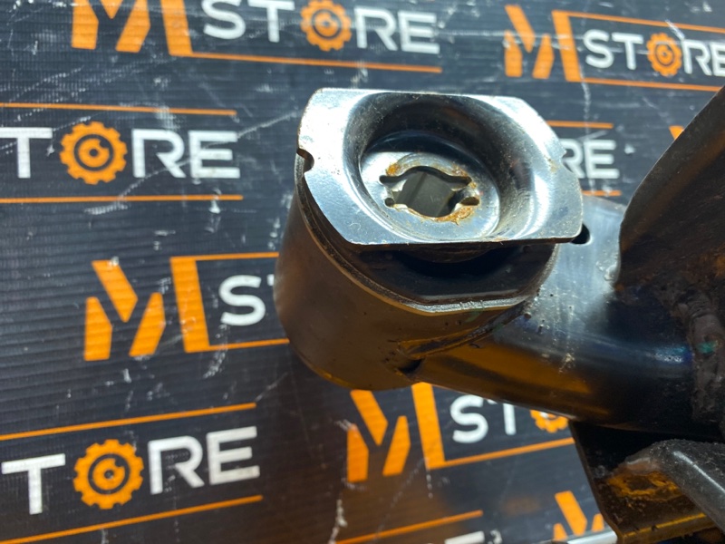 Балка поперечная (подрамник), 14000 рублей, Красноярск