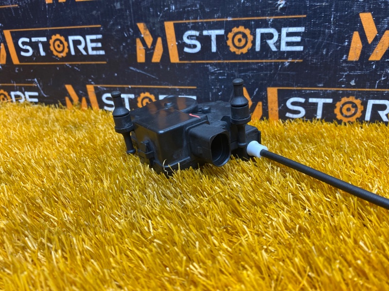 замок багажника, 3500 рублей, Красноярск