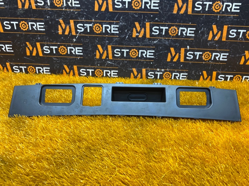 ручка багажника, 1300 рублей, Красноярск