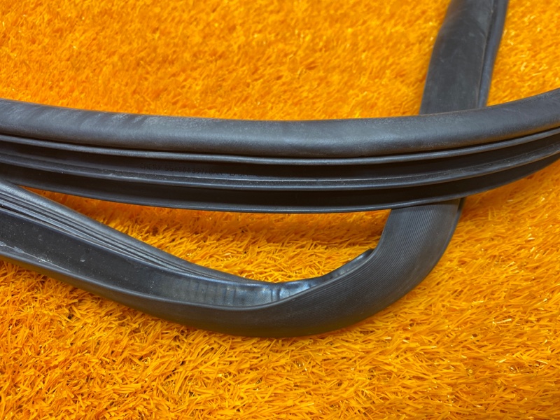 уплотнитель двери, 4570 рублей, Красноярск