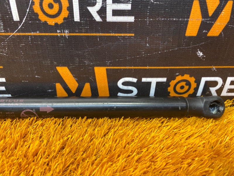 амортизатор капота, 1000 рублей, Красноярск