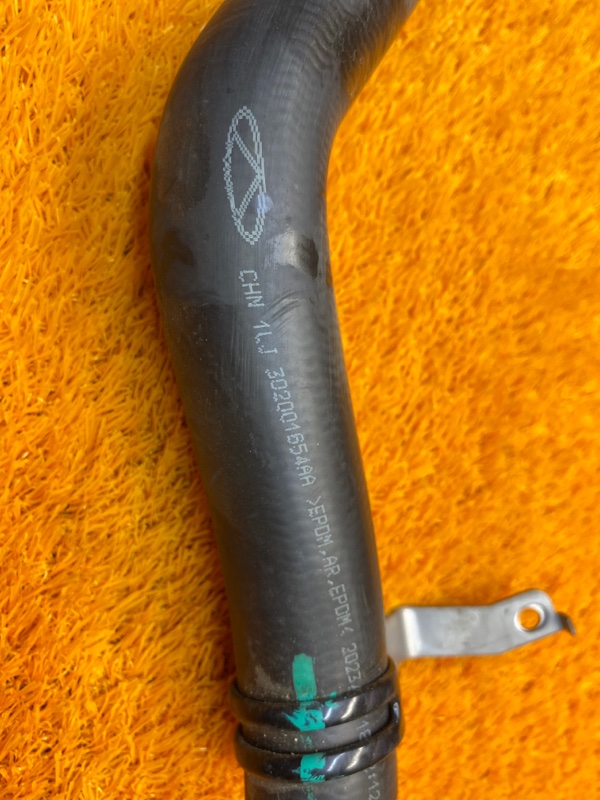 Патрубок системы охлаждения, 1000 рублей, Красноярск