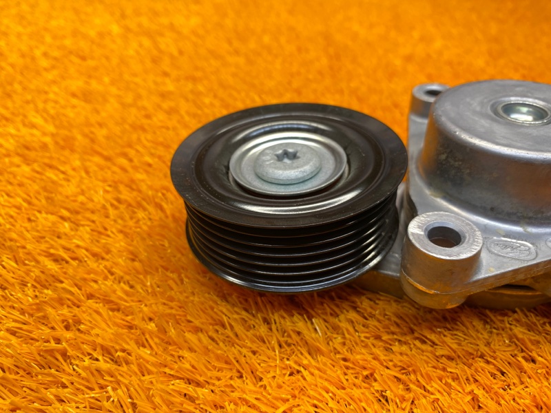 Натяжитель приводного ремня, 2500 рублей, Красноярск