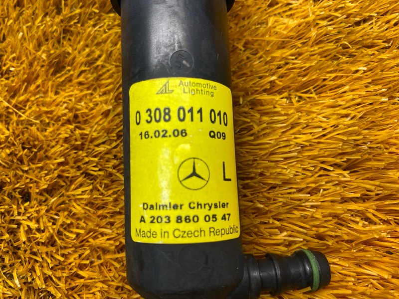 Форсунка омывателя фары, 500 рублей, Красноярск