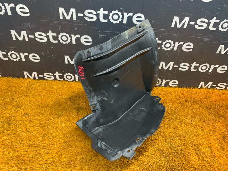 подкрылок, 2500 рублей, Красноярск