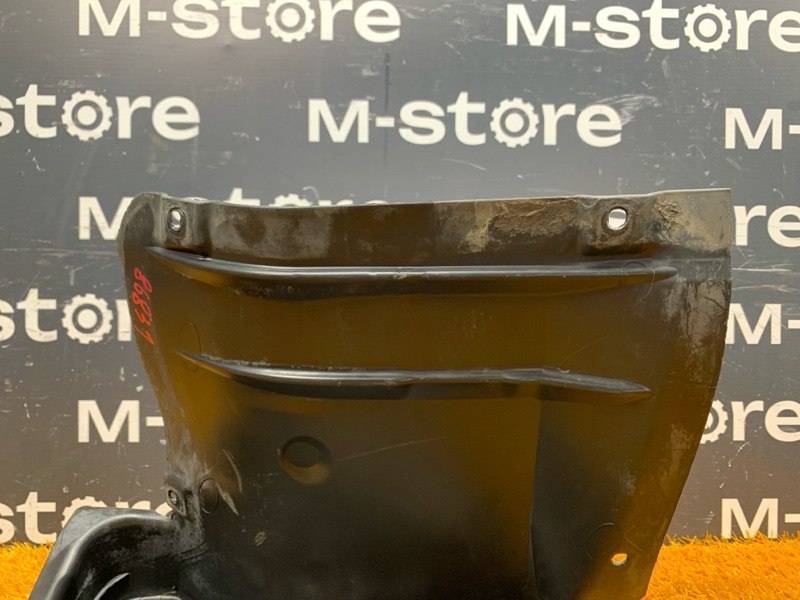 подкрылок, 2500 рублей, Красноярск