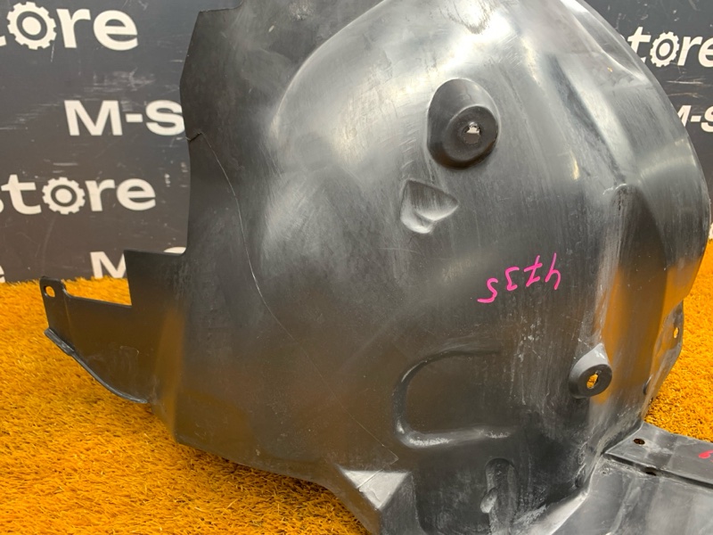 подкрылок, 800 рублей, Красноярск