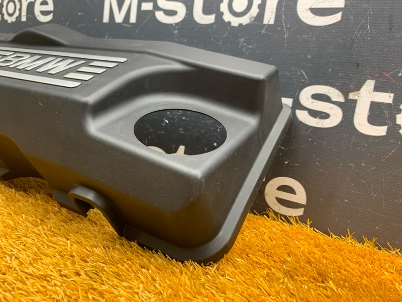 крышка двигателя, 1000 рублей, Красноярск