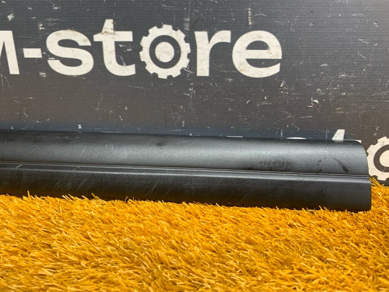 Накладка на порог салона, 300 рублей, Красноярск