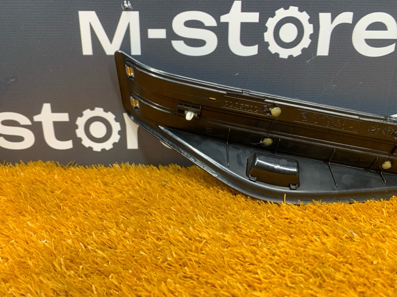 Накладка на порог салона, 500 рублей, Красноярск