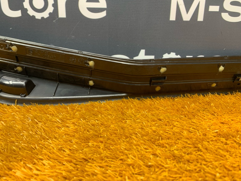 Накладка на порог салона, 500 рублей, Красноярск